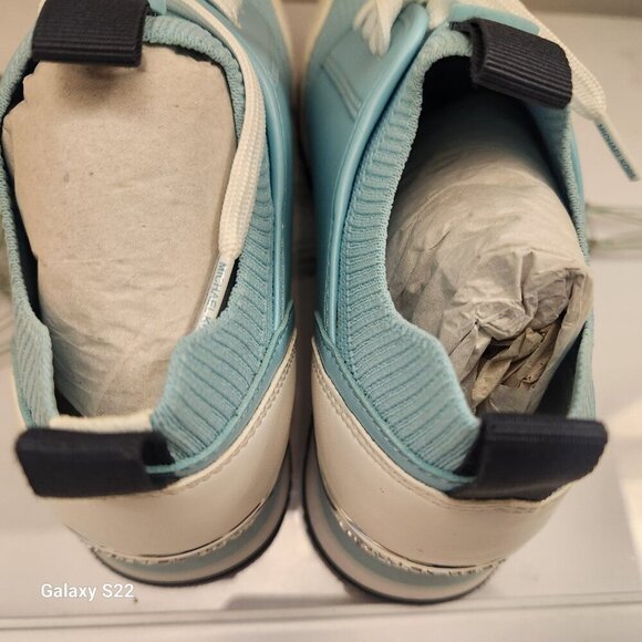 Michael Kors Women's Dash Knit Trainer Sneakers - Mystic Blue 5.5. NIB - Picture 8 of 12